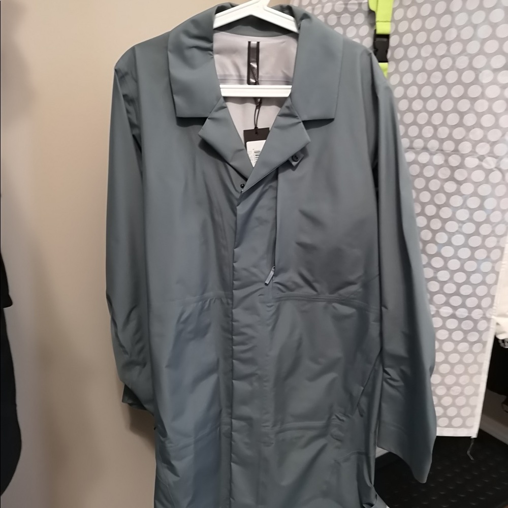 Brand new with tag - Picture 2 of 5